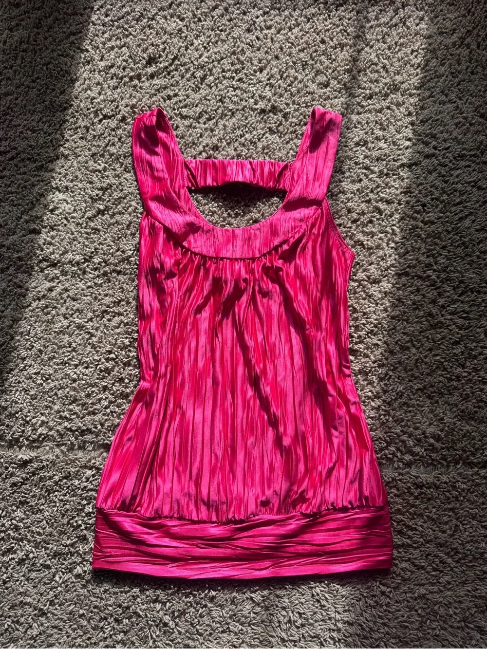 Byer California Fuchsia Pleated Tank Top - Picture 1 of 7